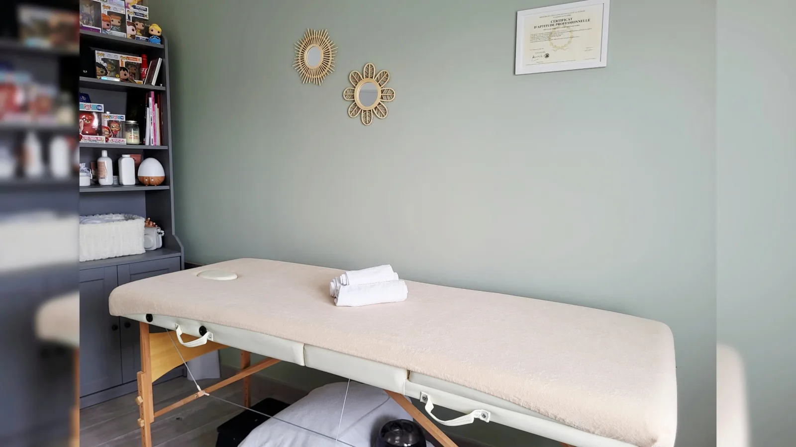 Linstant de Charlotte - Institut de beauté Rochefort - Linstant de Charlotte - Photo Galerie - OneBooking