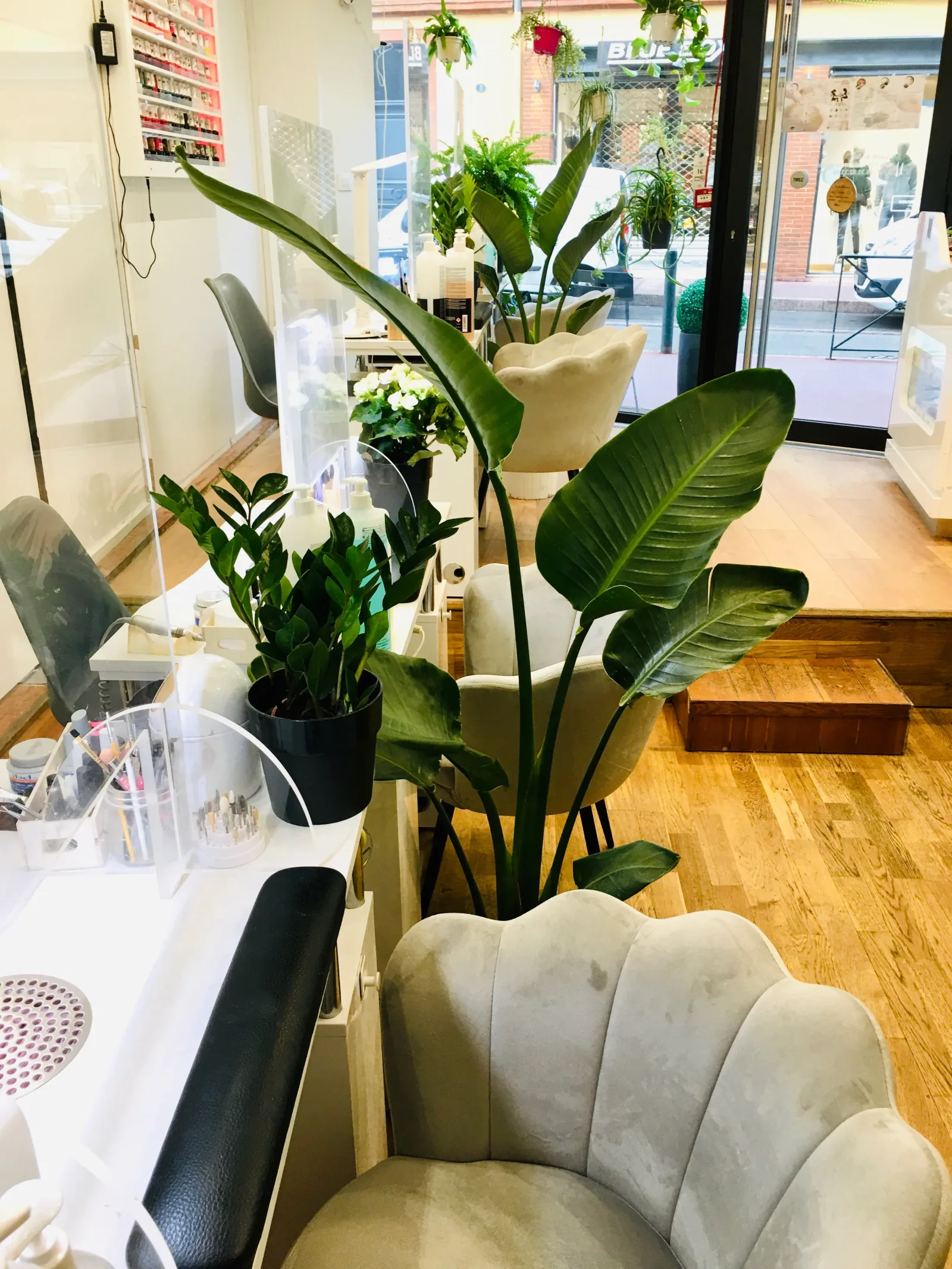 Ongles et Beauté St Georges - Onglerie Toulouse - Ongles et Beauté St Georges - Photo Galerie - OneBooking
