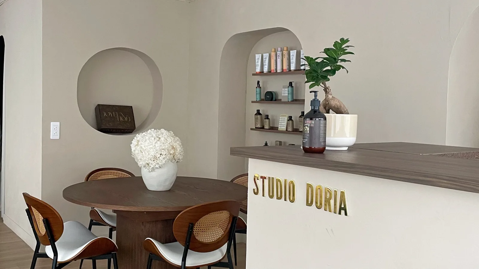 Studio Doria - Coiffure Saint-Lô - Studio Doria - Photo Galerie - OneBooking
