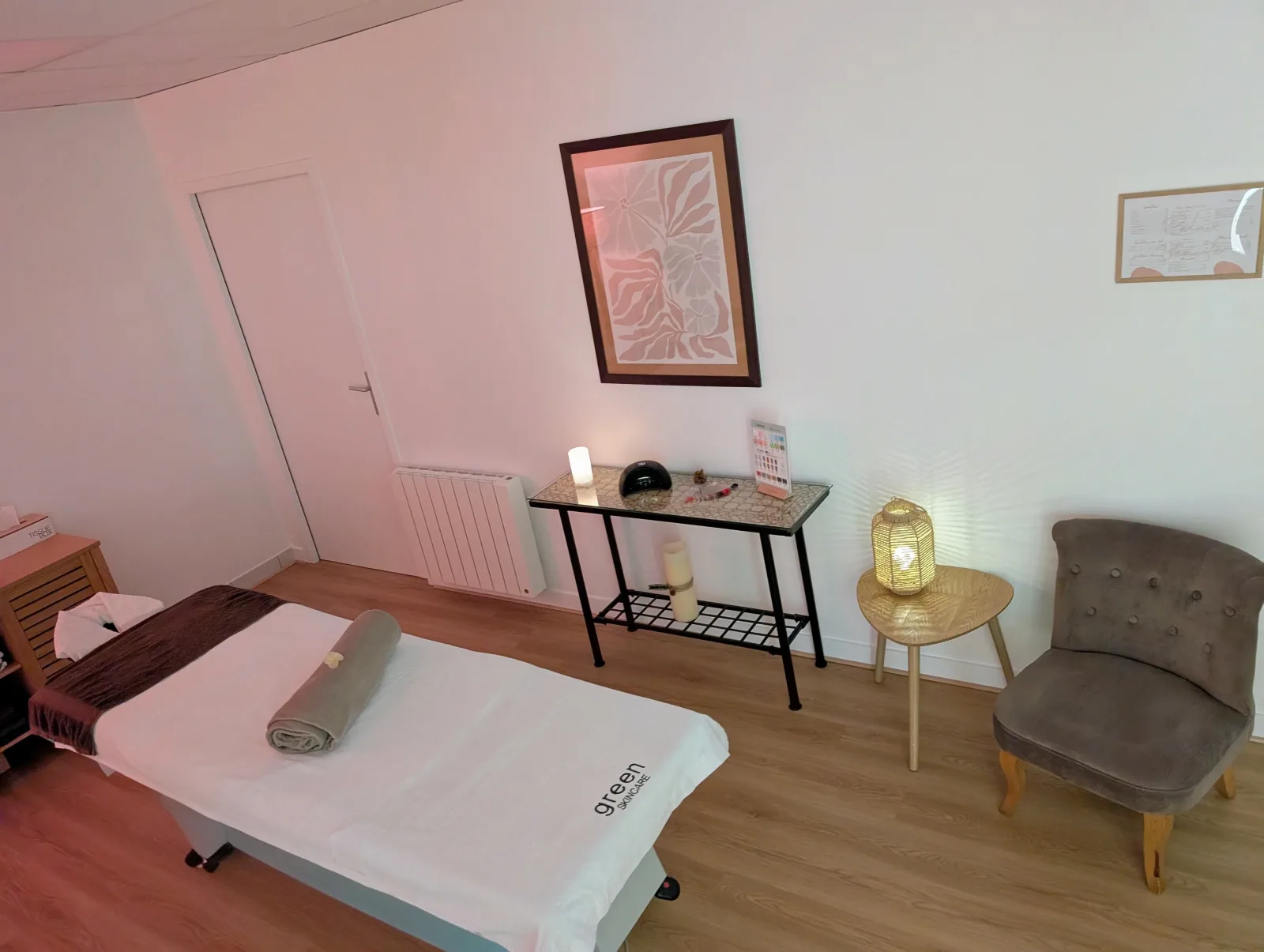 Relax’Beauté - Institut de beauté Saint-Denis-de-Gastines - Relax’Beauté - Photo Galerie - OneBooking