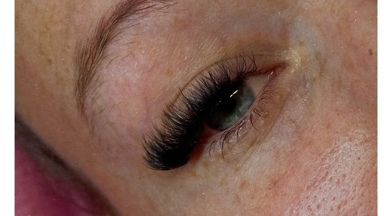 A&Co Beauty - Sourcils & cils Goussainville - A&Co Beauty - Photo Galerie - OneBooking