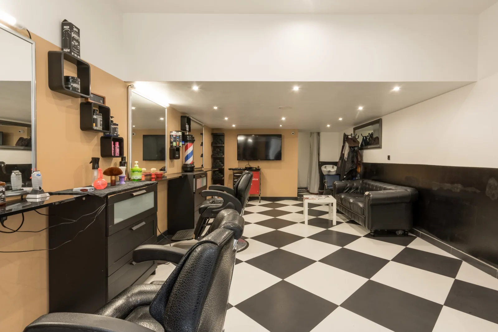 MH Barber7 - Coiffure Sète - MH Barber7 - Photo Galerie - OneBooking