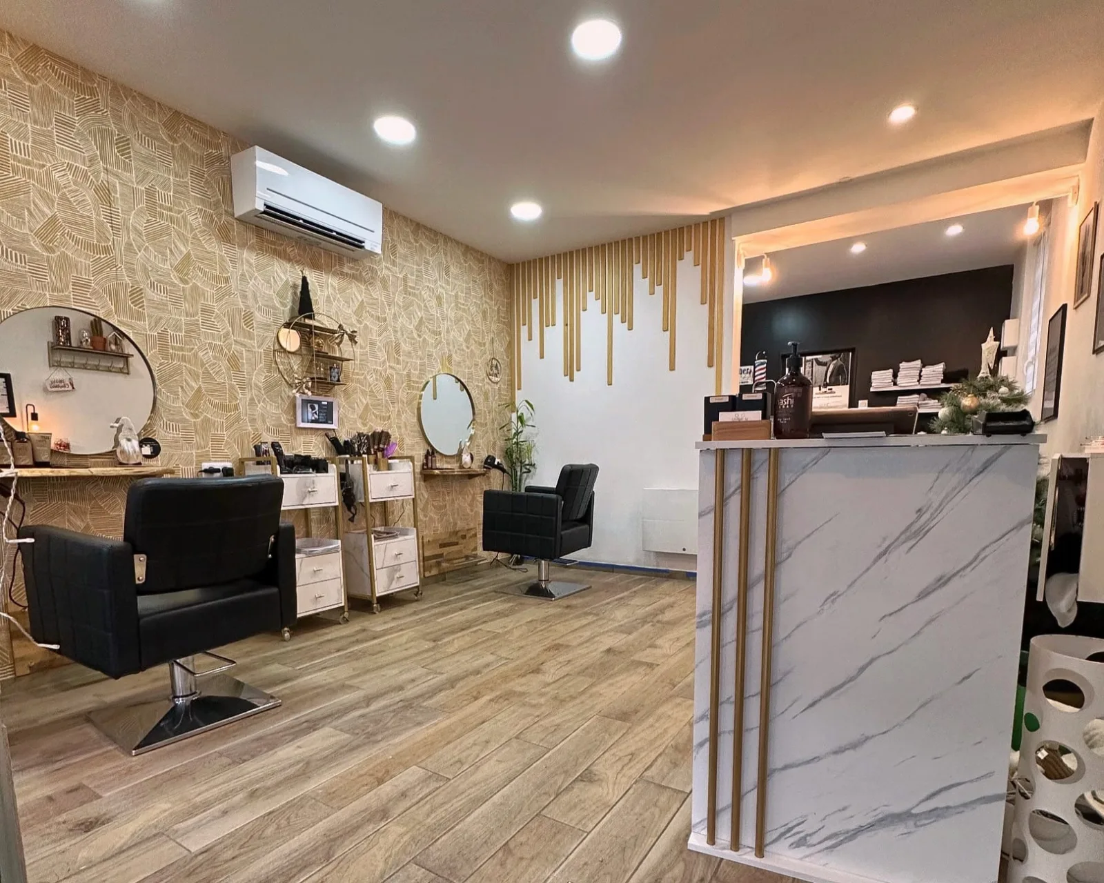 L’Atelier M by Marine - Coiffure Touques - L’Atelier M by Marine - Photo Galerie - OneBooking