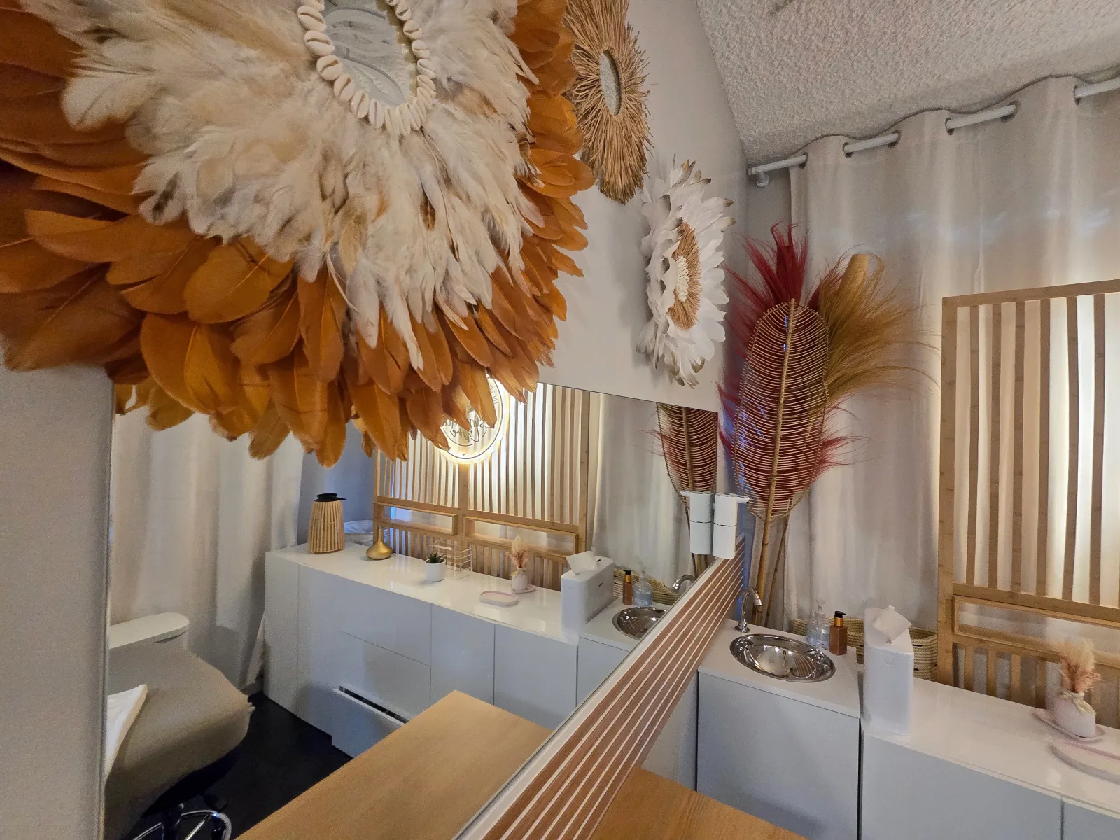 Margaux Coiffure - Esthétique Libre - L'institut - Coiffure Ferney-Voltaire - Margaux Coiffure - Esthétique Libre - L'institut - Photo Galerie - OneBooking