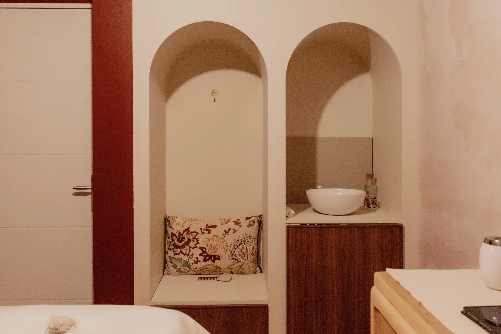 Mélété • Suite de beauté - Massage Tarare - Mélété • Suite de beauté - Photo Galerie - OneBooking
