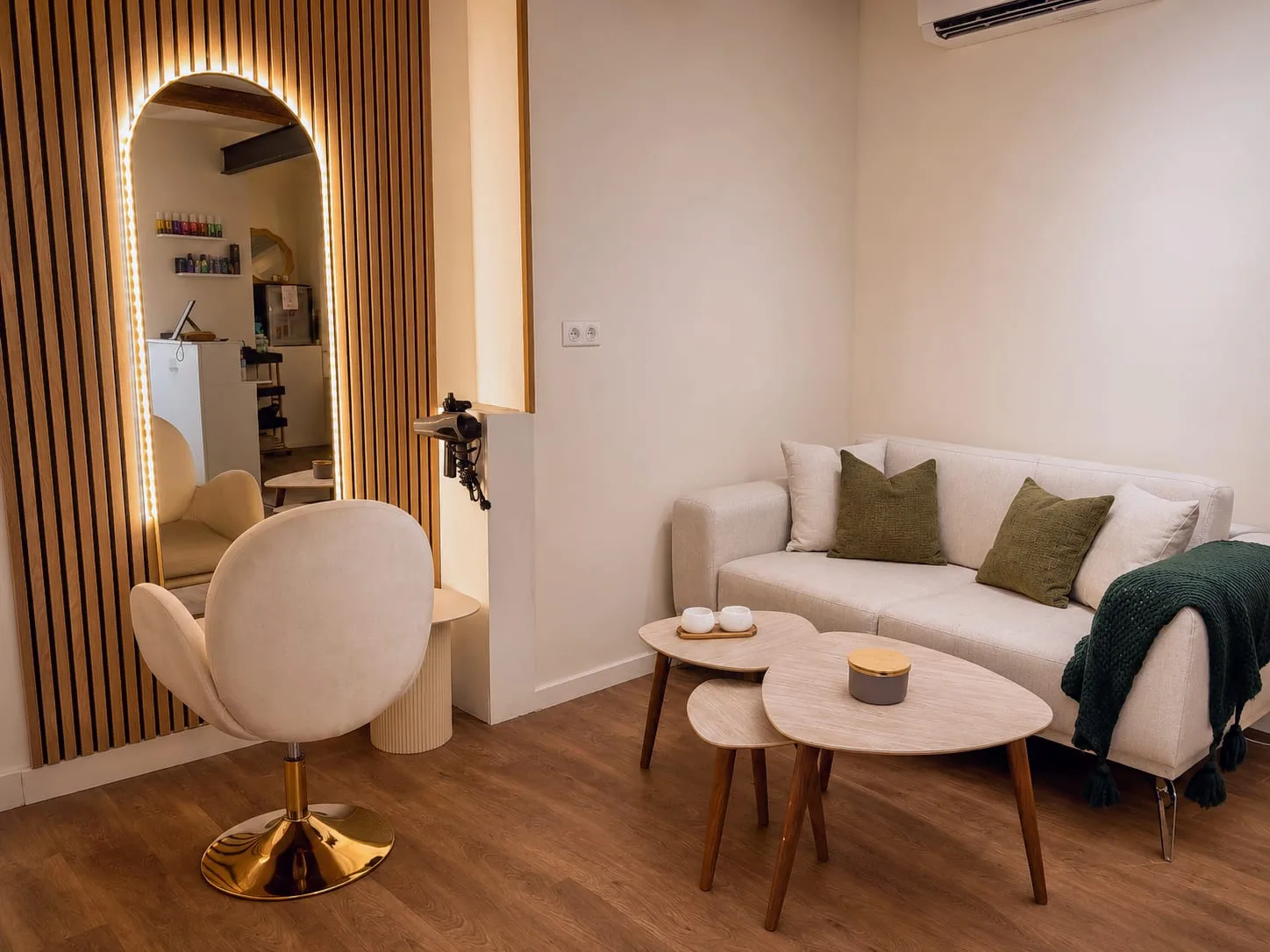 O’sheraz beauty - Coiffure L'Isle-sur-la-Sorgue - O’sheraz beauty - Photo Galerie - OneBooking
