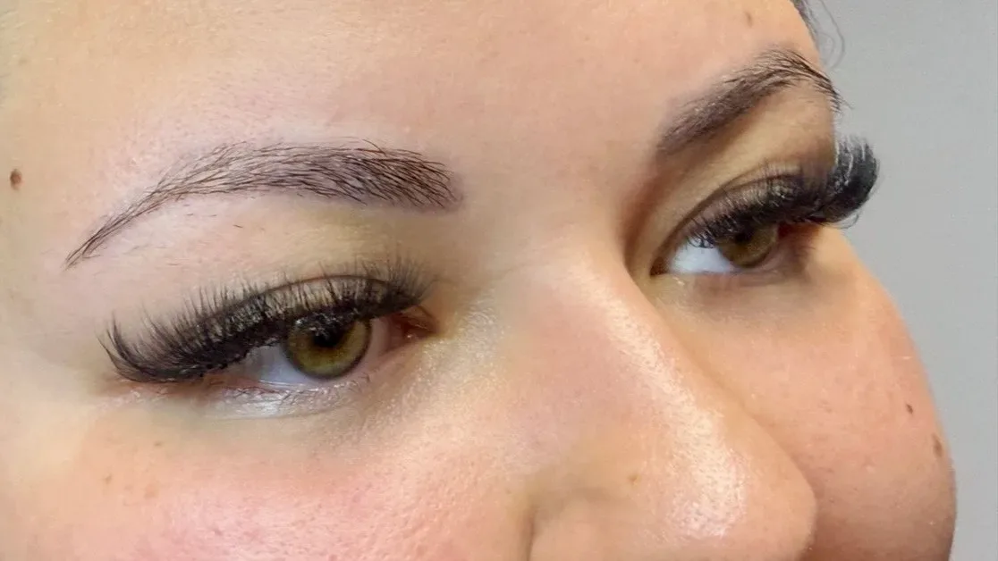 A&Co Beauty - Sourcils & cils Goussainville - A&Co Beauty - Photo Galerie - OneBooking