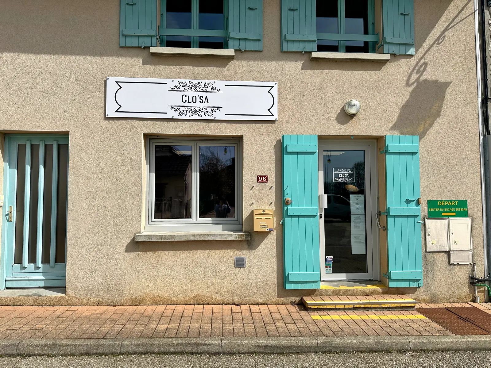 Closa - Coiffure Cormoz - Closa - Photo Galerie - OneBooking