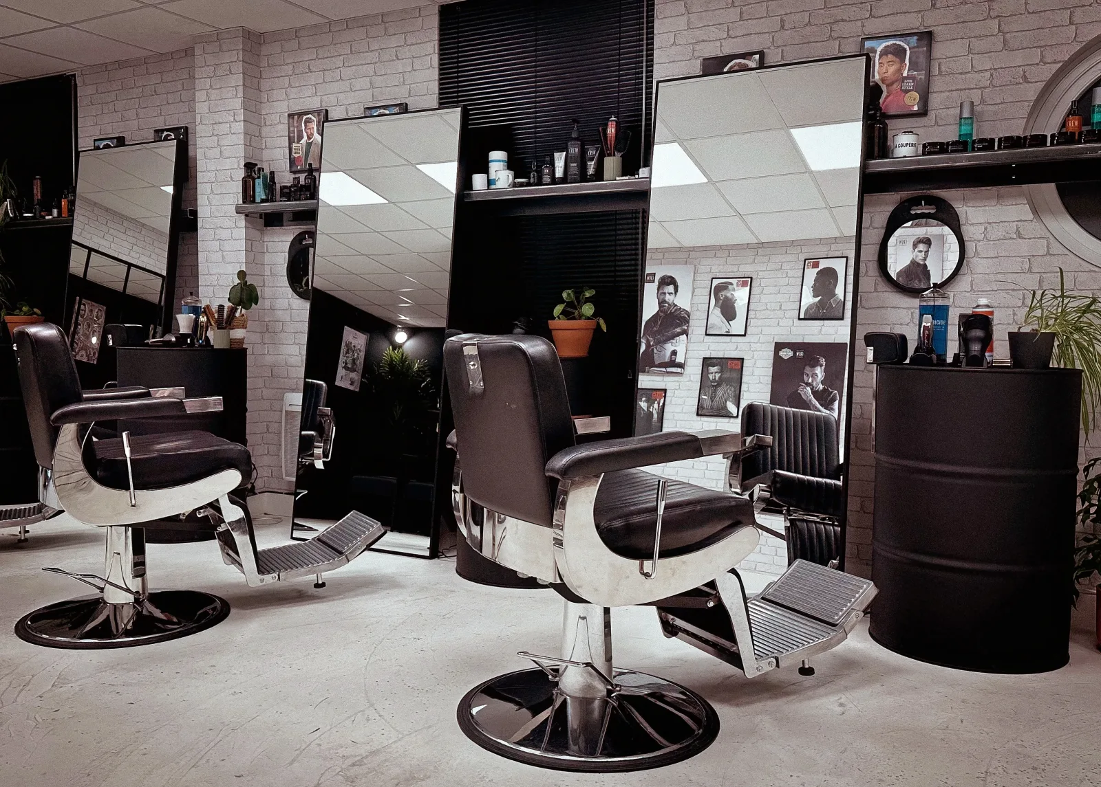 La Couperie - Coiffure Saint-Jouan-des-Guérets - La Couperie - Photo Galerie - OneBooking