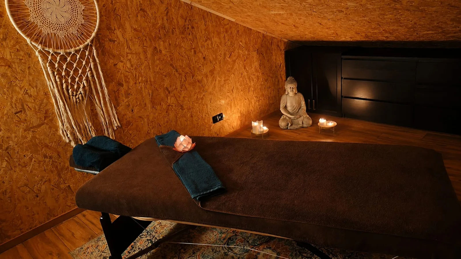 Incarnae - Massage Andé - Incarnae - Photo Galerie - OneBooking