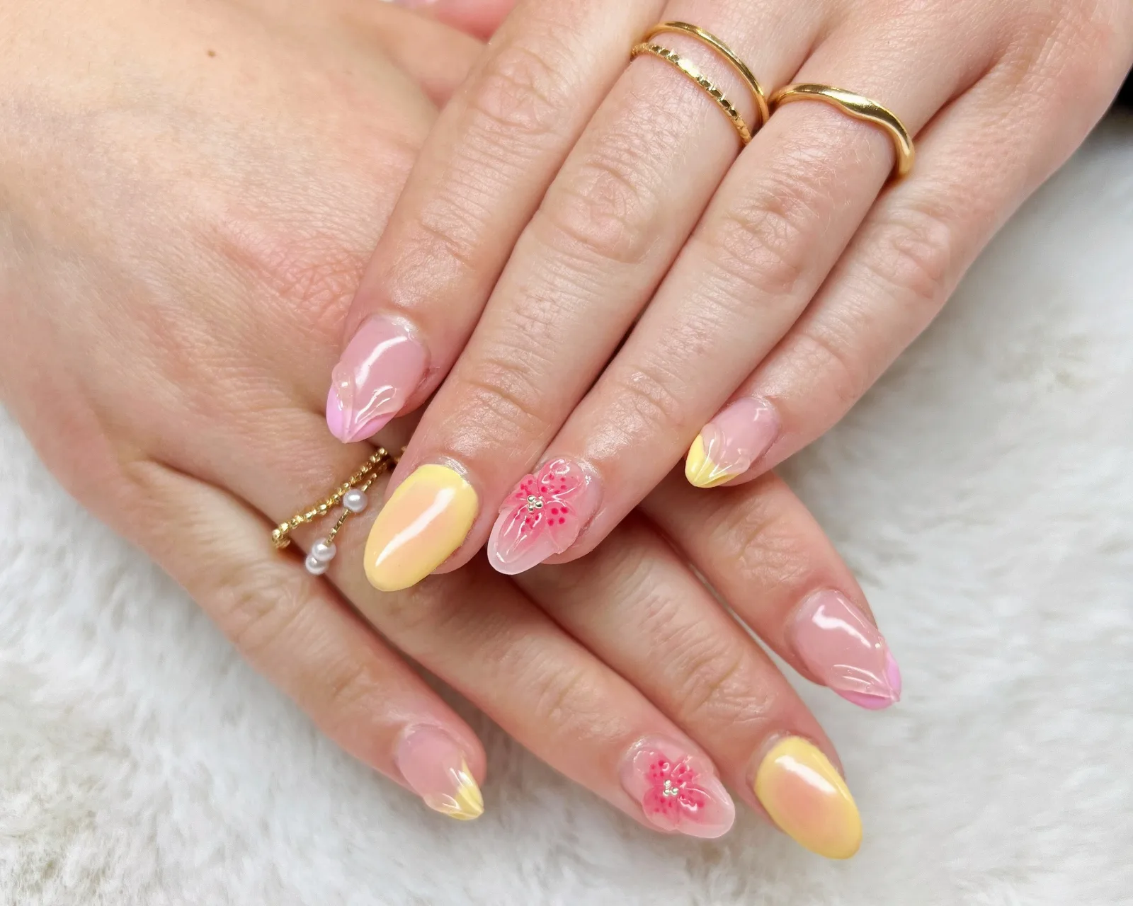 SL Nails - Onglerie Cognac - SL Nails - Photo Galerie - OneBooking