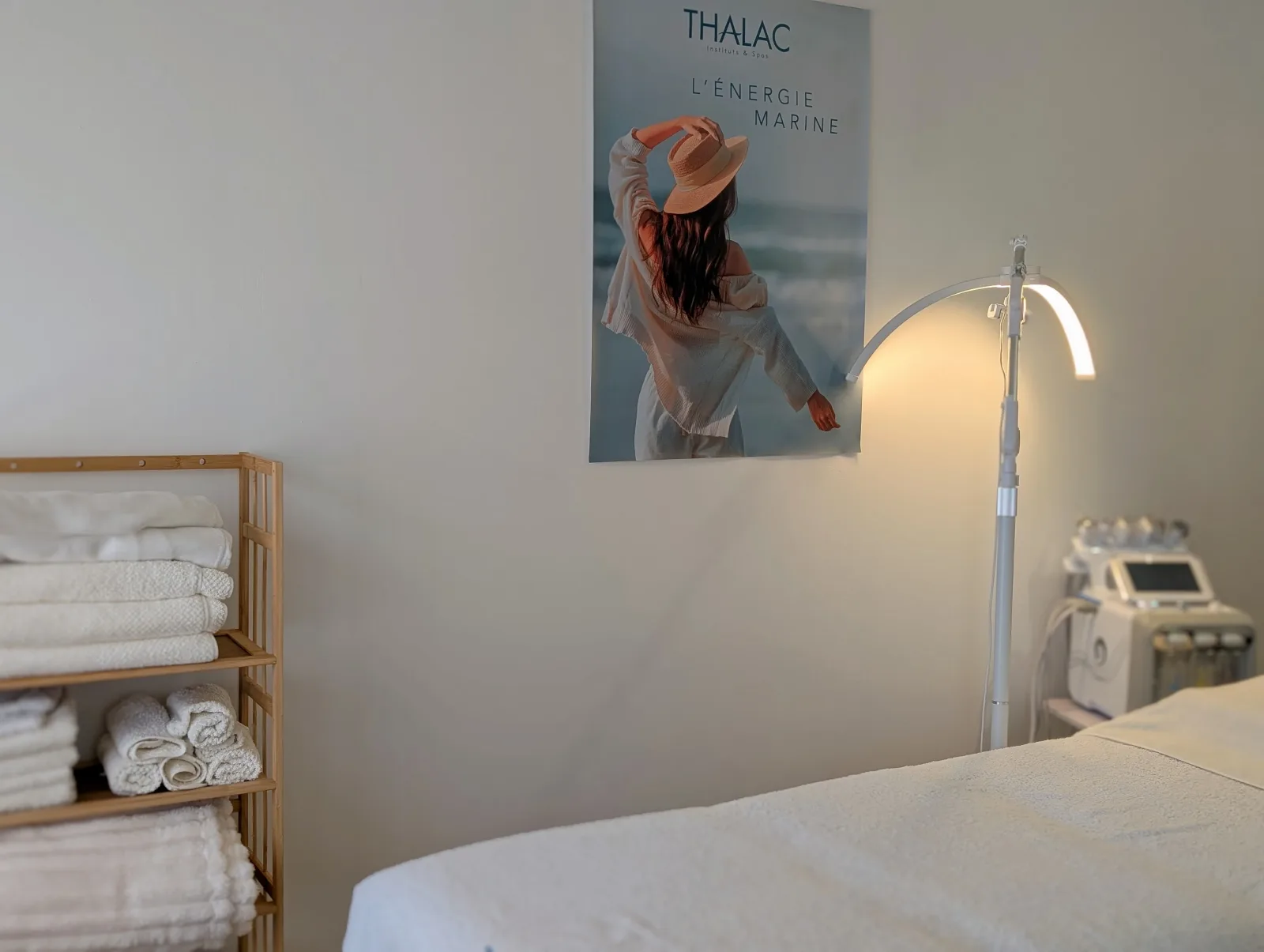 Maison Denuance - Onglerie Leffrinckoucke - Maison Denuance - Photo Galerie - OneBooking