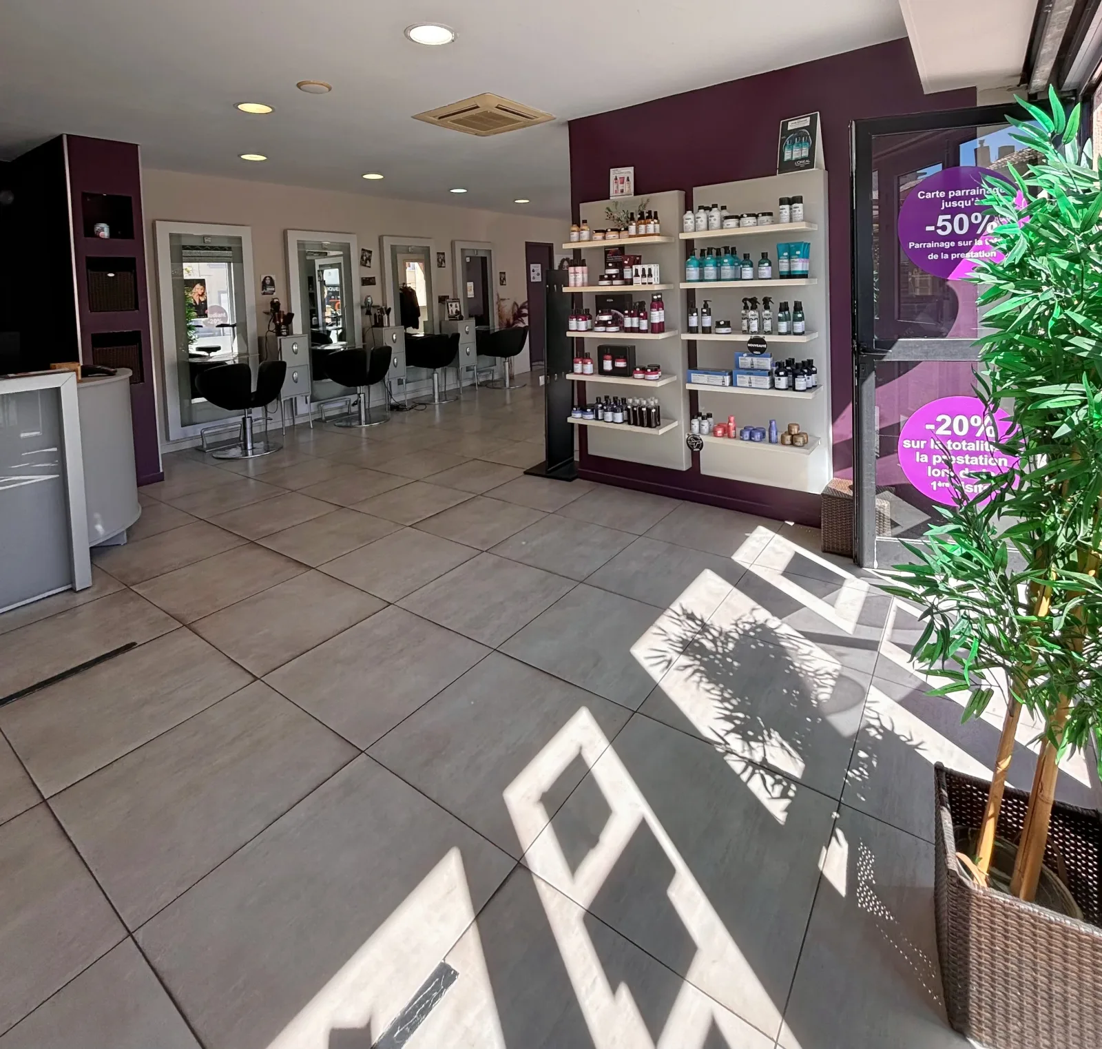 Solène Jadoux - Réflexologie, Drainage, Massage sportif & Belly Revolution - Institut de beauté La Crau - Solène Jadoux - Réflexologie, Drainage, Massage sportif & Belly Revolution - Photo Galerie - OneBooking