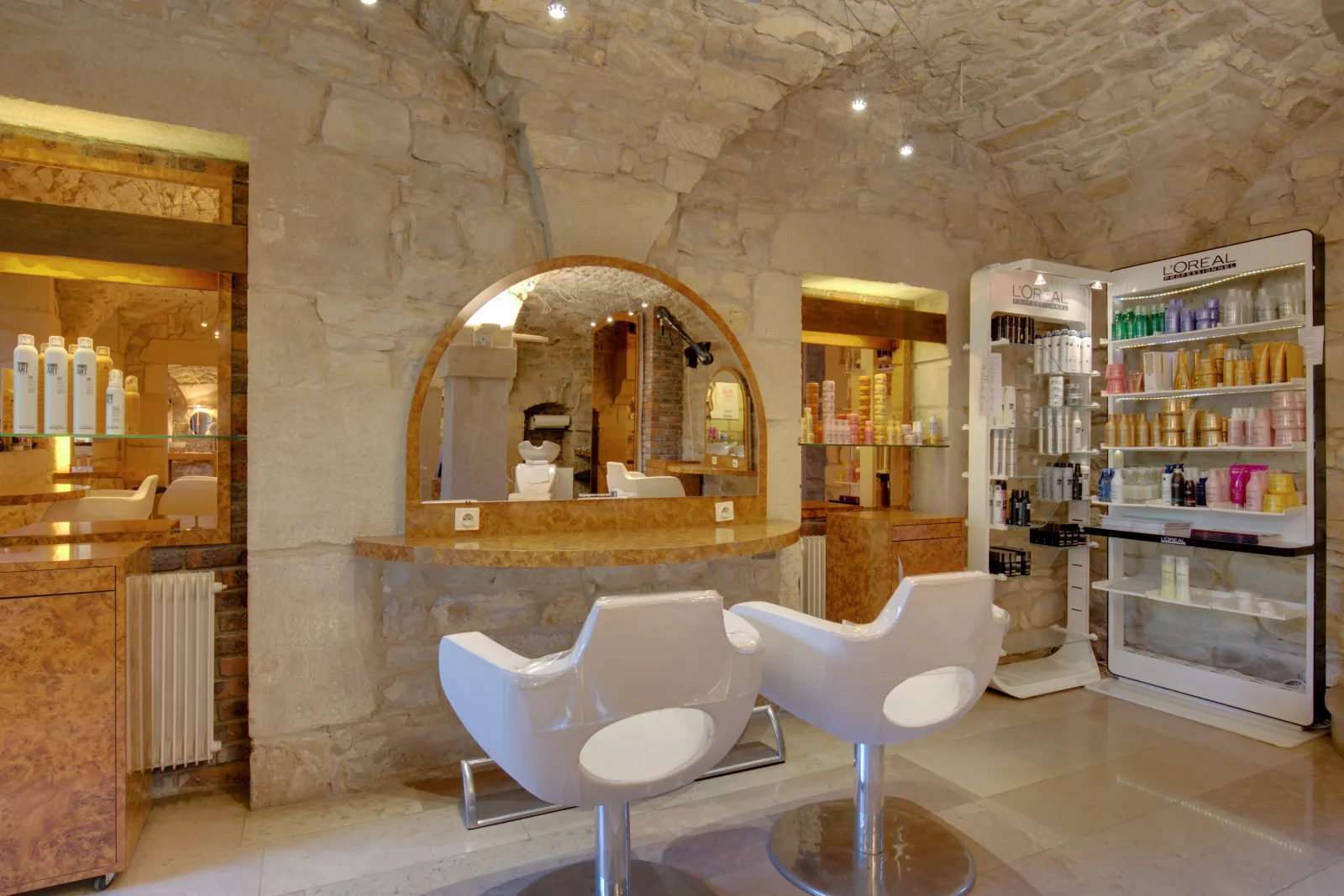 ATHENAÏS (Acropole)  - Coiffure - Perruque - Coiffure Dole - ATHENAÏS (Acropole)  - Coiffure - Perruque - Photo Galerie - OneBooking