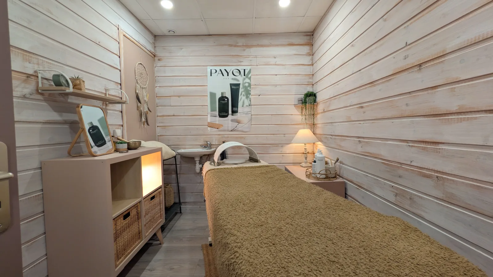 Ainsi Soit-Elle - Institut de beauté Berck - Ainsi Soit-Elle - Photo Galerie - OneBooking