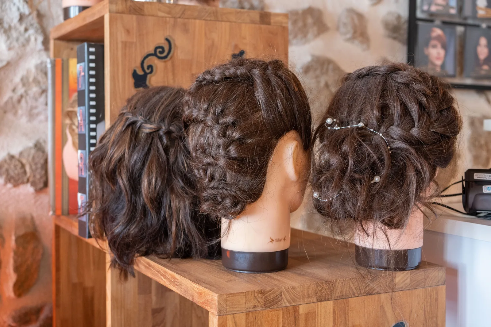 Modern’ Styl’ - Coiffure Bourg-Argental - Modern’ Styl’ - Photo Galerie - OneBooking