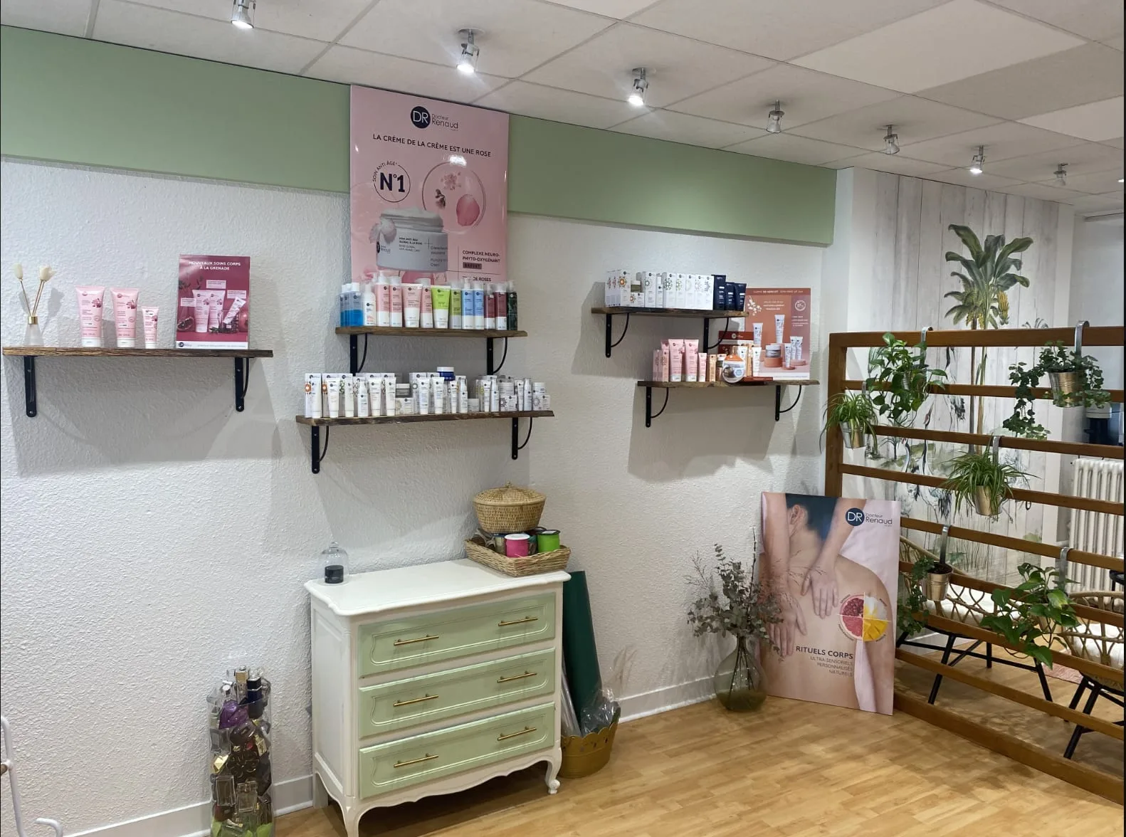 Caroline Esthetique - Onglerie Avallon - Caroline Esthetique - Photo Galerie - OneBooking