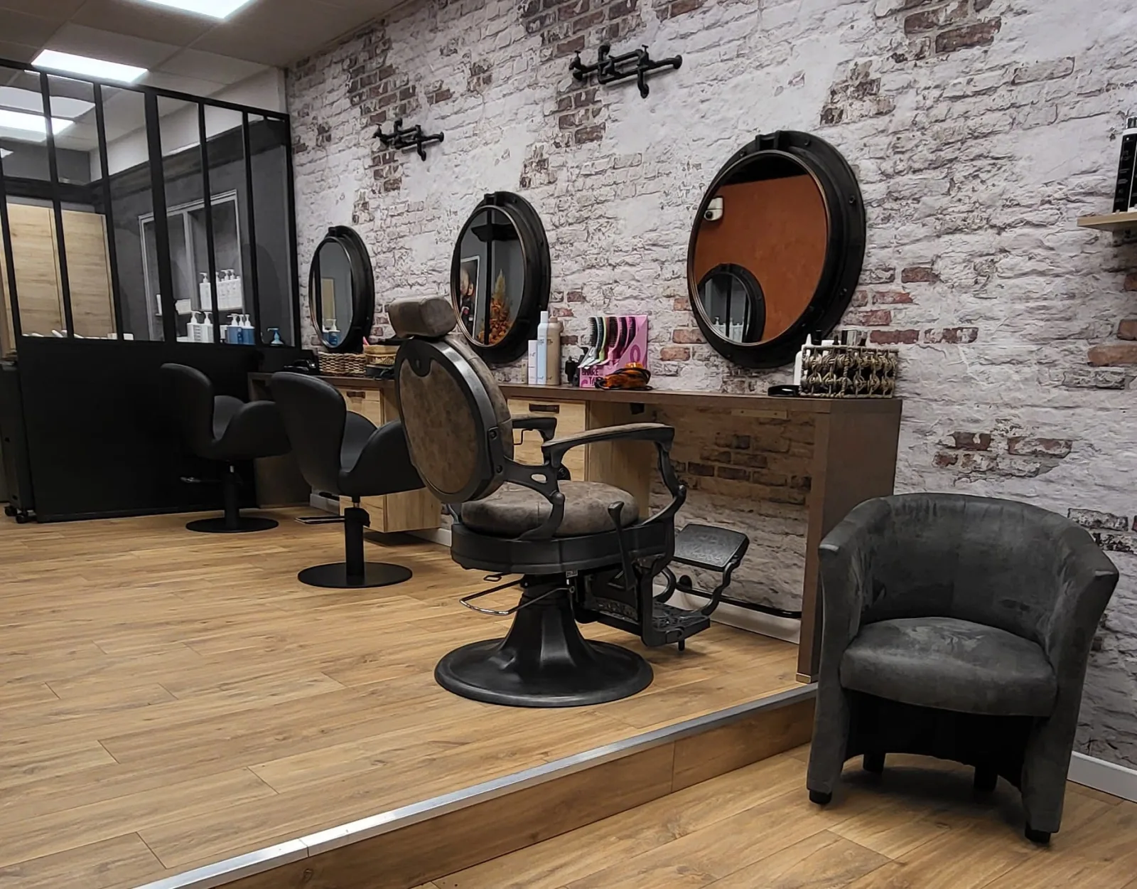 Le Salon de Marine - Coiffure Pavilly - Le Salon de Marine - Photo Galerie - OneBooking