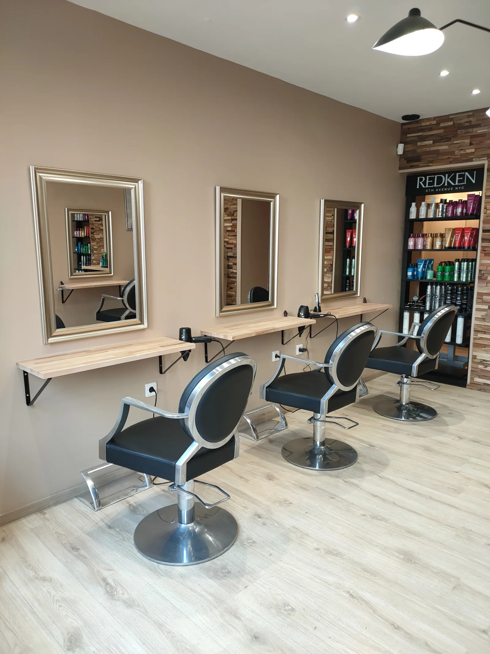 CDV Artisan Coiffeur - Coiffure Strasbourg - CDV Artisan Coiffeur - Photo Galerie - OneBooking