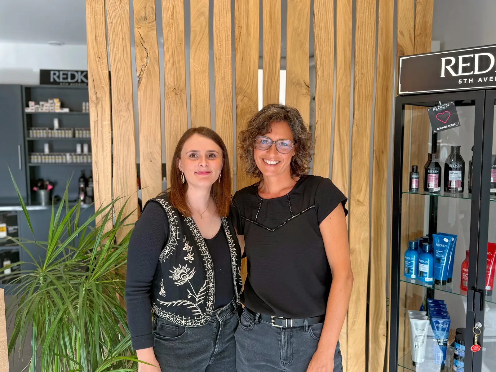 Le Salon - Coiffure Chagny - Le Salon - Photo Galerie - OneBooking