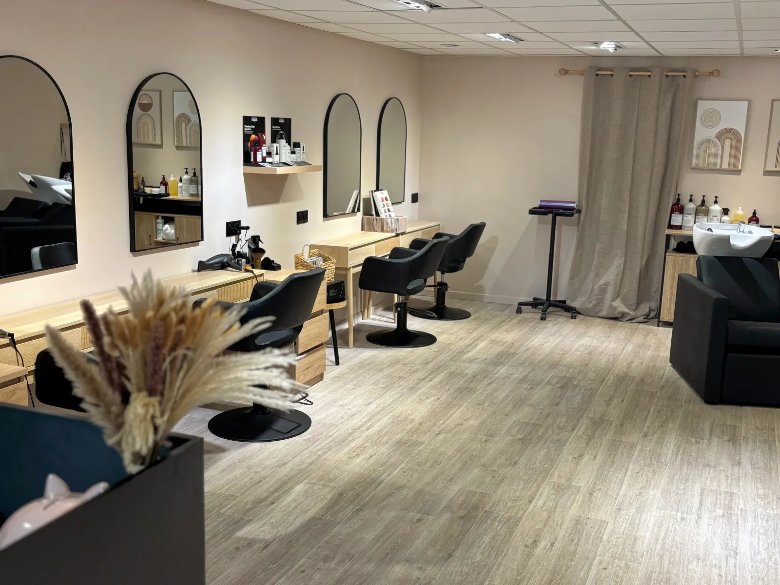 Le salon KL - Coiffure Digne-les-Bains - Le salon KL - Photo Galerie - OneBooking