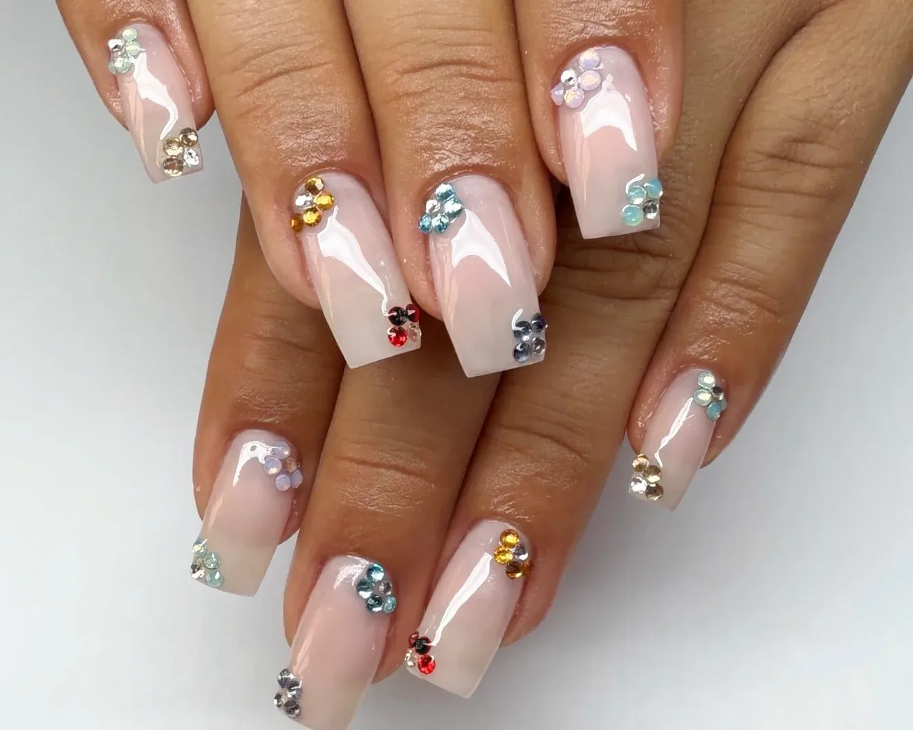 Beauty Nails Caroline - Onglerie Andrésy - Beauty Nails Caroline - Photo Galerie - OneBooking