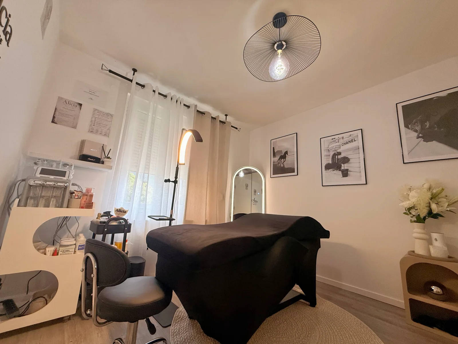 Alicia Beauty House - Épilation Bonneville - Alicia Beauty House - Photo Galerie - OneBooking