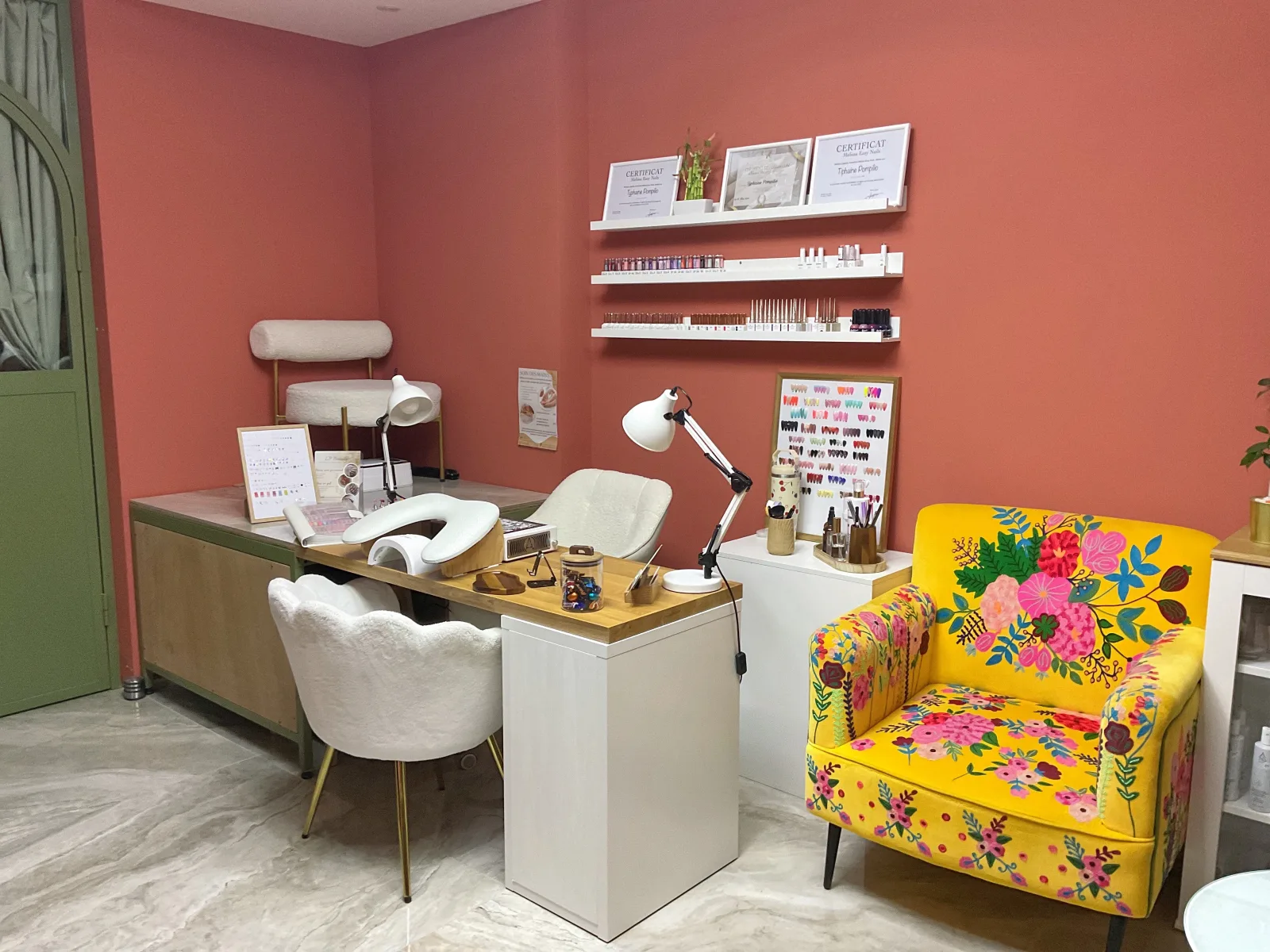 Mélodie Hair Expert - Coiffure Carqueiranne - Mélodie Hair Expert - Photo Galerie - OneBooking