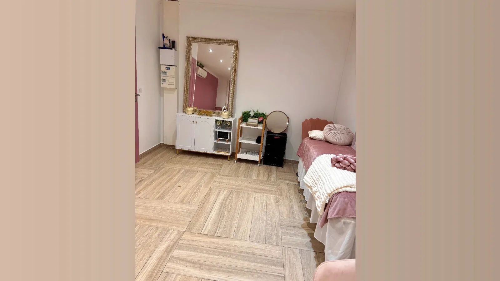 MH BEAUTY STUDIO - Institut de beauté Vidauban - MH BEAUTY STUDIO - Photo Galerie - OneBooking