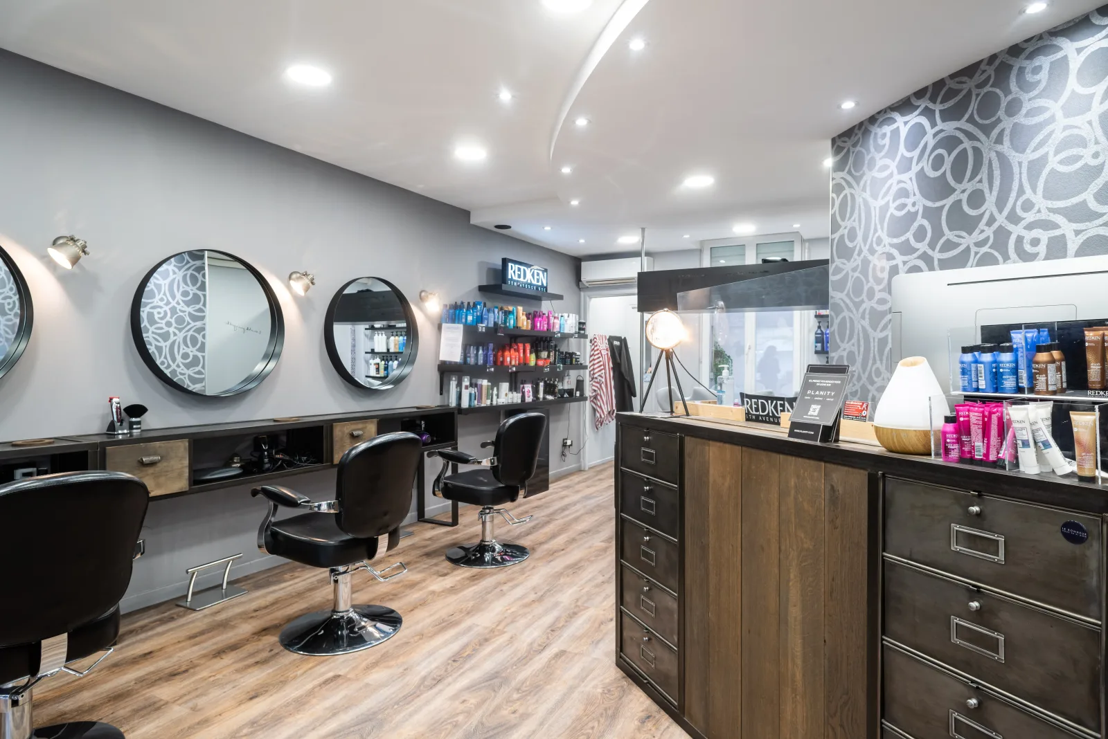 Salon Figaro - Coiffure Verdun - Salon Figaro - Photo Galerie - OneBooking