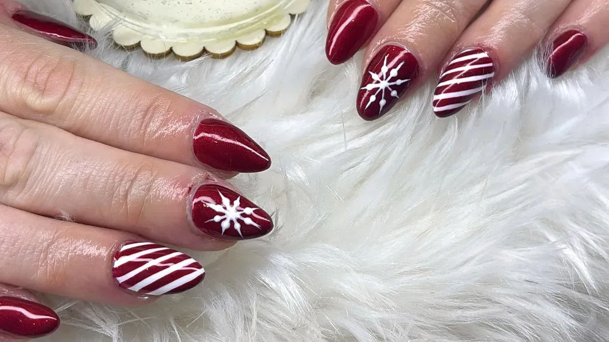 Aur et Ongles - Onglerie Rodez - Aur et Ongles - Photo Galerie - OneBooking