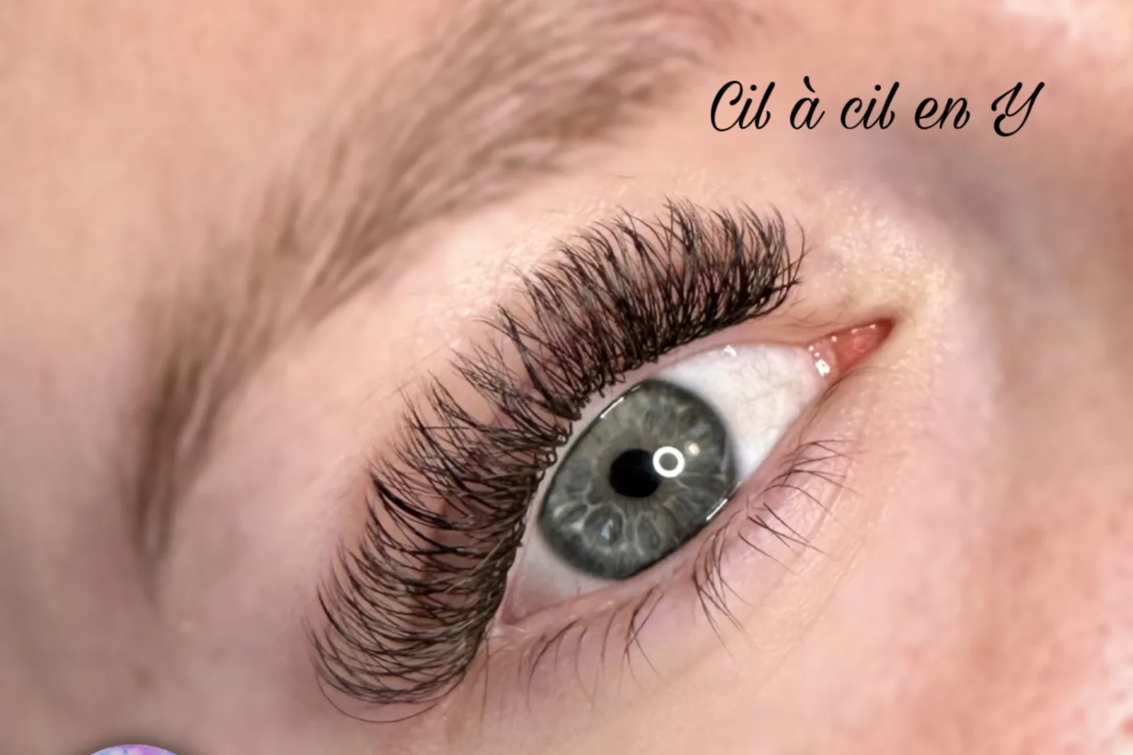 Venusia beauty - Sourcils & cils Illkirch-Graffenstaden - Venusia beauty - Photo Galerie - OneBooking