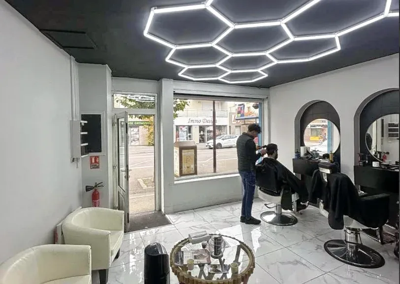 Ya hair’cut barber - Coiffure Elbeuf - Ya hair’cut barber - Photo Galerie - OneBooking