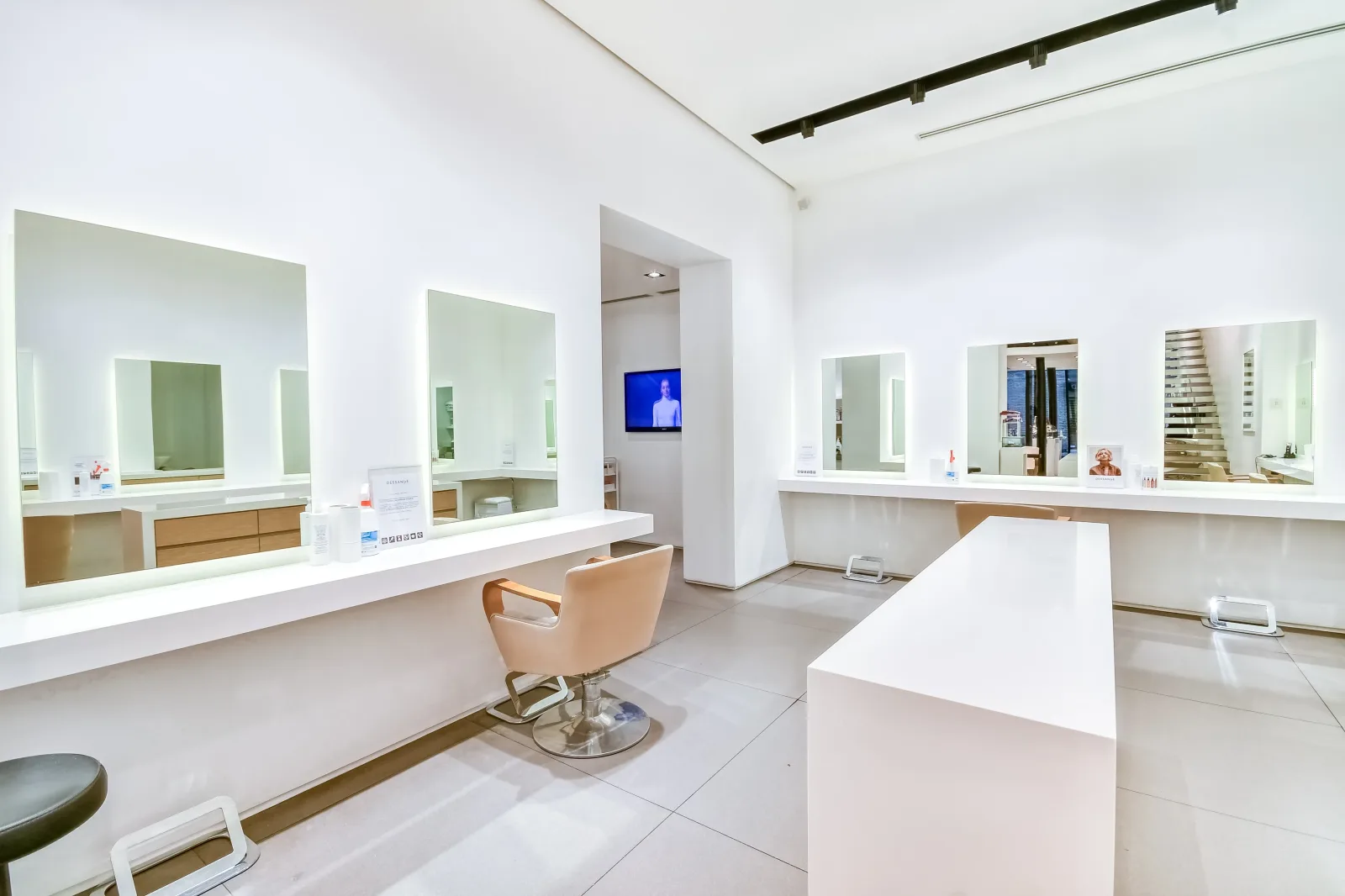 DESSANGE - Toulouse Croix Baragnon - Coiffure Toulouse - DESSANGE - Toulouse Croix Baragnon - Photo Galerie - OneBooking