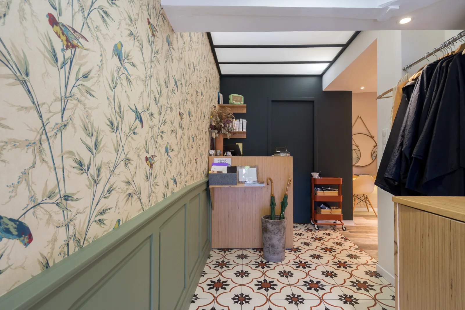 Olazabal Artisan Coiffeur - Coiffure Saint-Jean-de-Luz - Olazabal Artisan Coiffeur - Photo Galerie - OneBooking