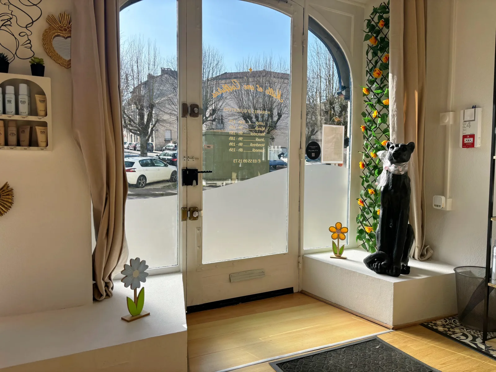 Mille et une Coiffures - Coiffure Verdun - Mille et une Coiffures - Photo Galerie - OneBooking