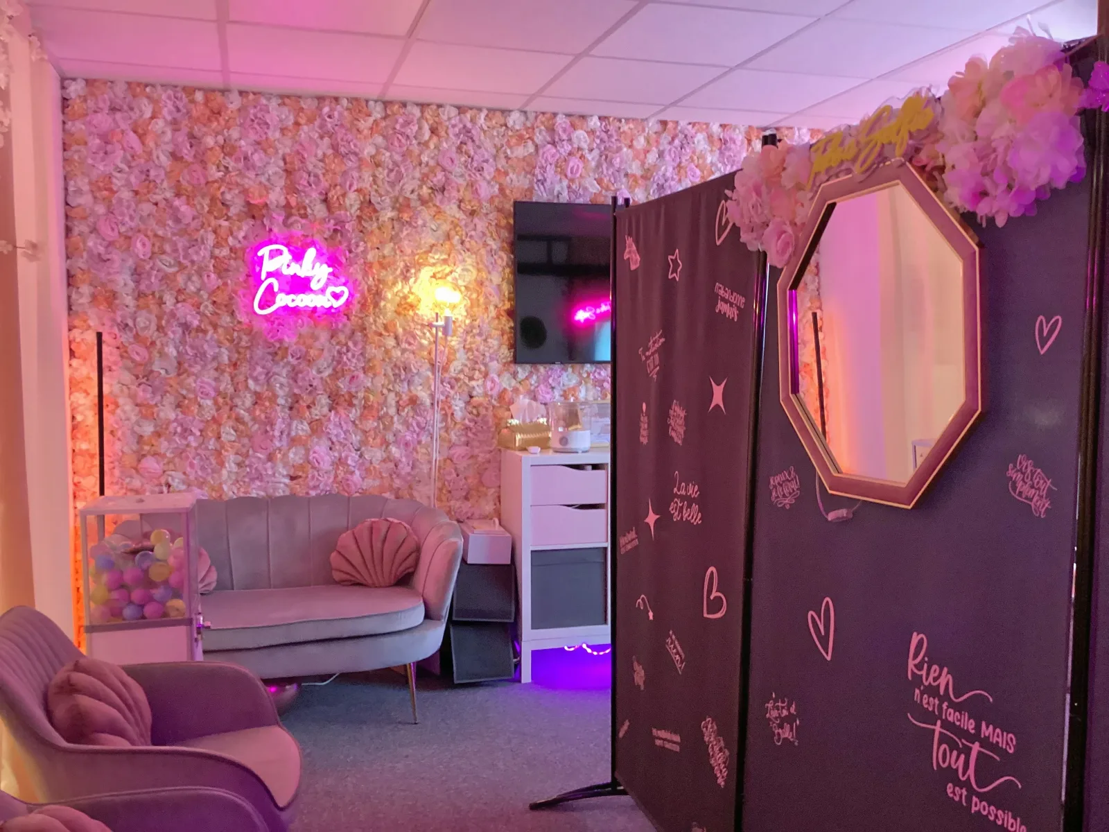 Pinky Cocoon - Head Spa - Massage Ferney-Voltaire - Pinky Cocoon - Head Spa - Photo Galerie - OneBooking