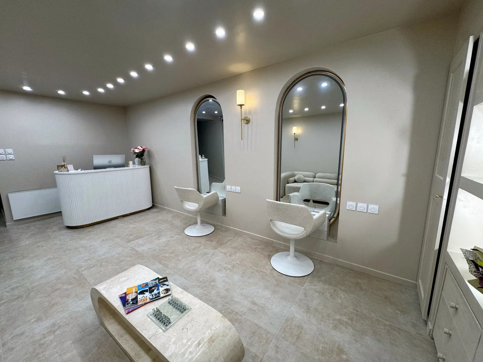GH Golden Hair - Coiffure Toulouse - GH Golden Hair - Photo Galerie - OneBooking