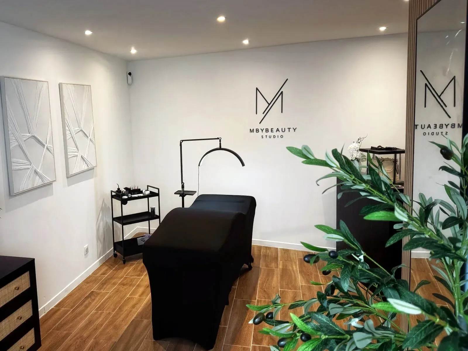Mbybeauty - Épilation Rodez - Mbybeauty - Photo Galerie - OneBooking