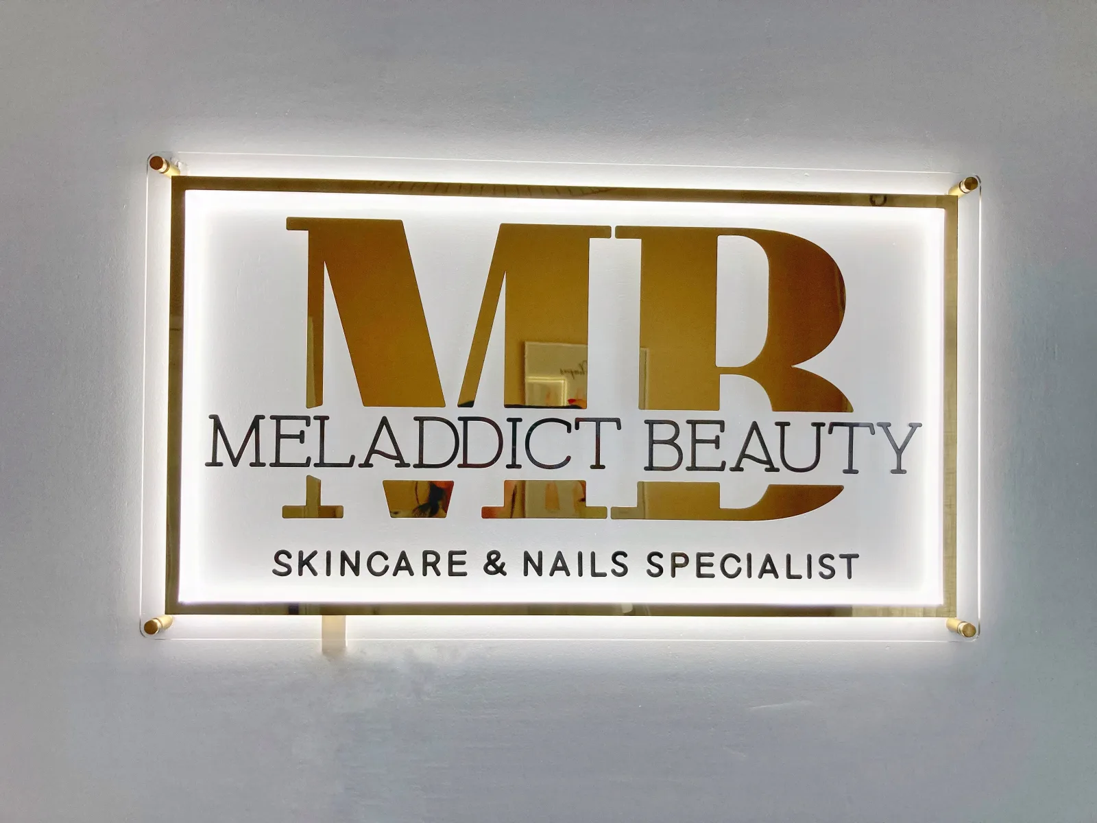 Meladdict Beauty - Massage La Seyne-sur-Mer - Meladdict Beauty - Photo Galerie - OneBooking