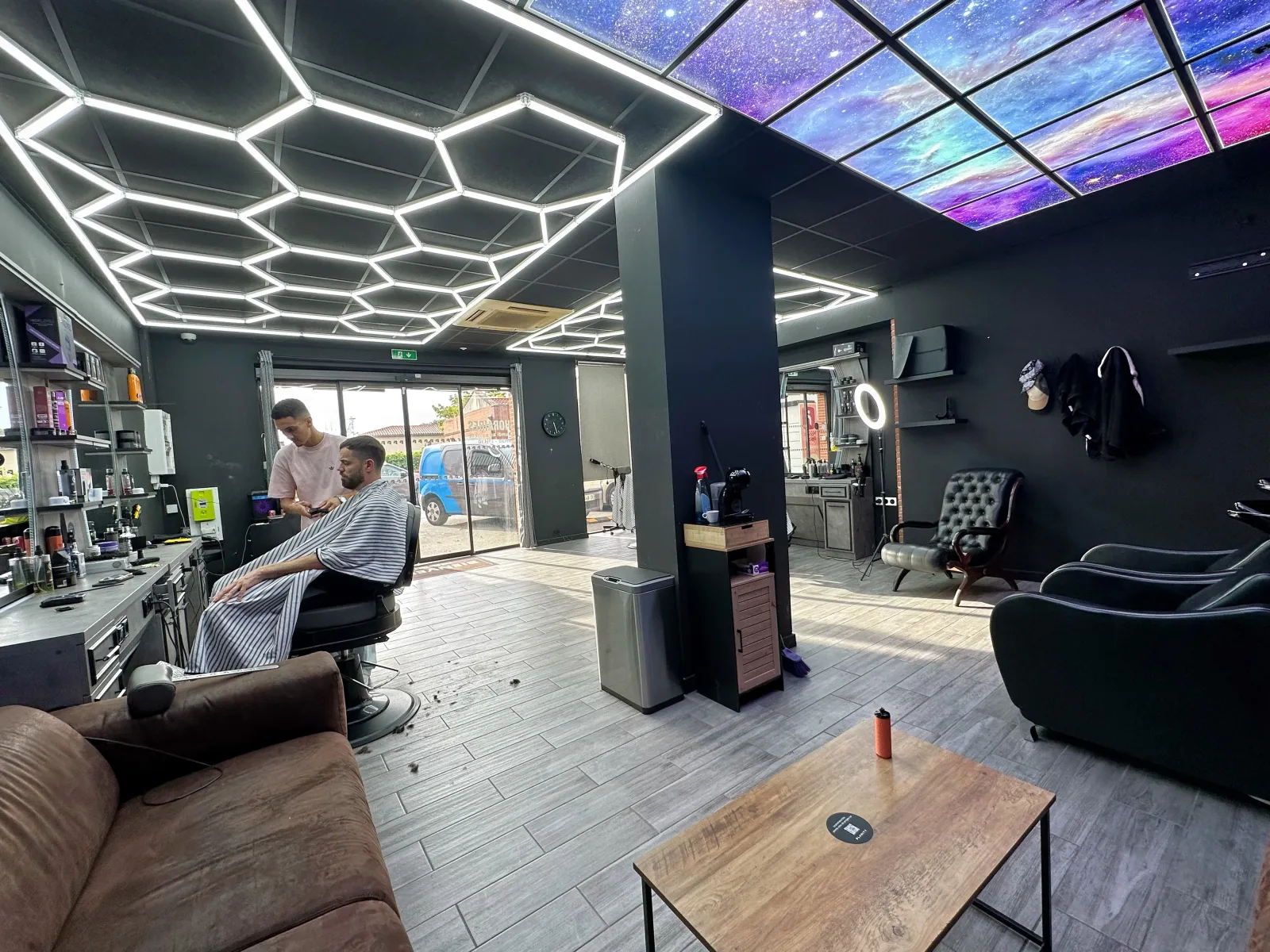 The Beverly Hills - Coiffure Aucamville - The Beverly Hills - Photo Galerie - OneBooking