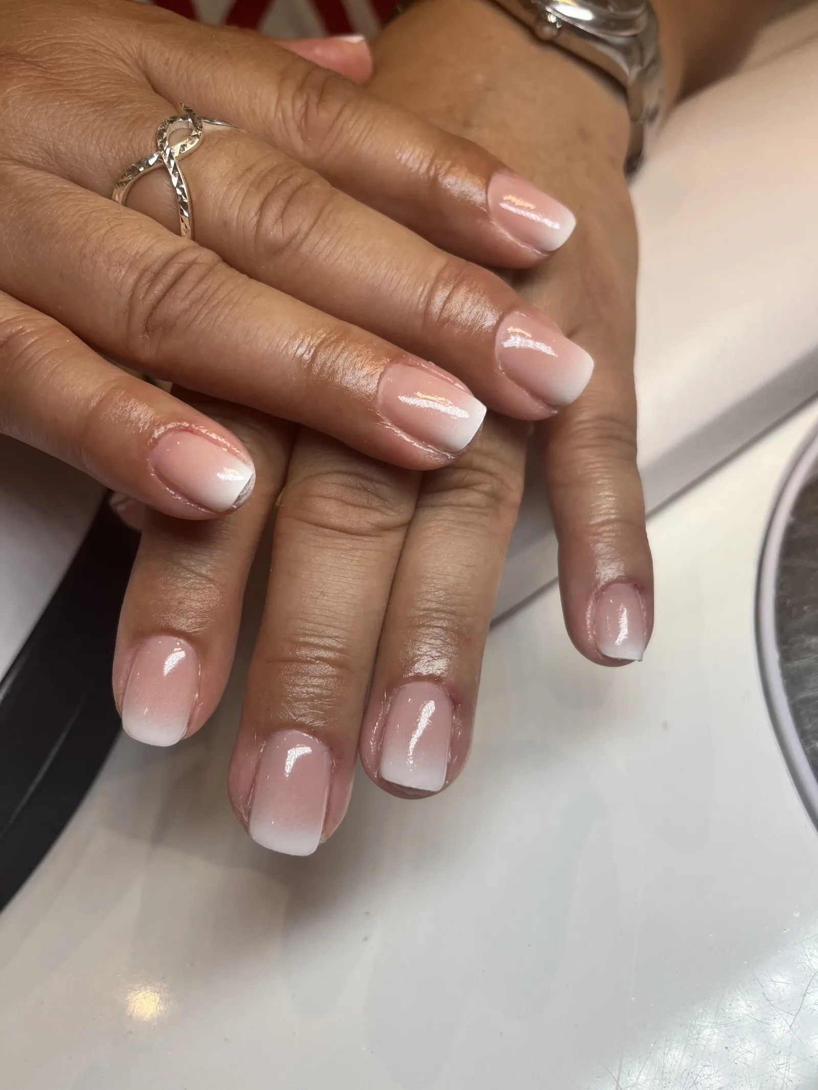 Madininanails (Batiment F sur le Port) - Onglerie Le Lavandou - Madininanails (Batiment F sur le Port) - Photo Galerie - OneBooking
