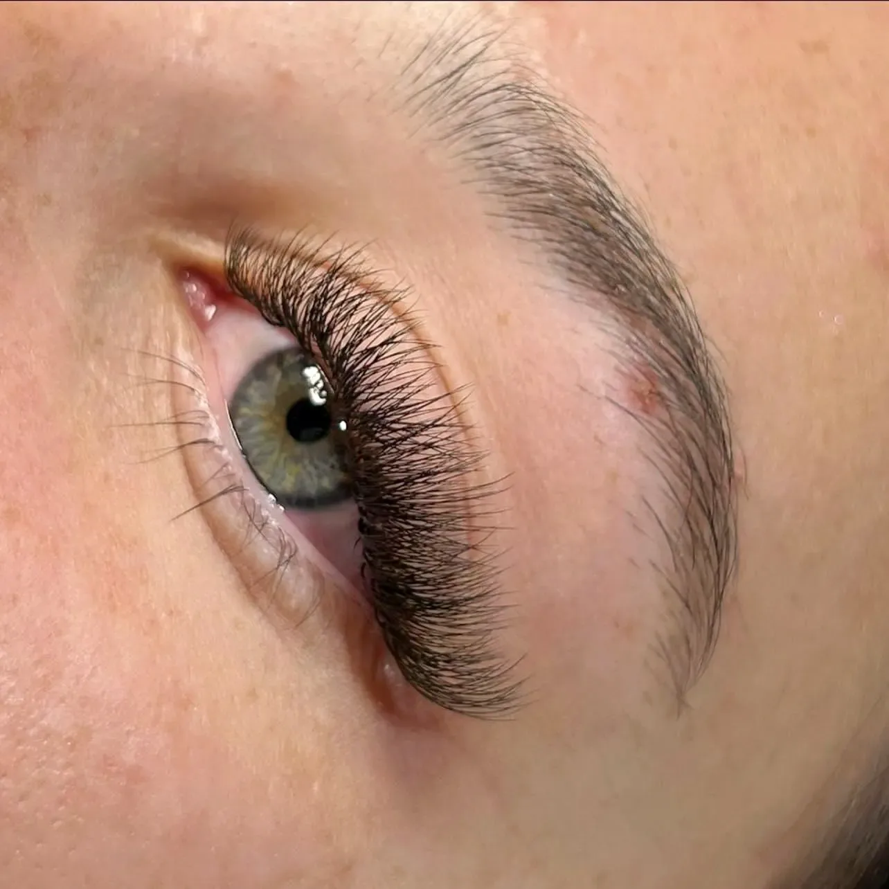 Myli Beauty - Institut de beauté Navenne - Myli Beauty - Photo Galerie - OneBooking