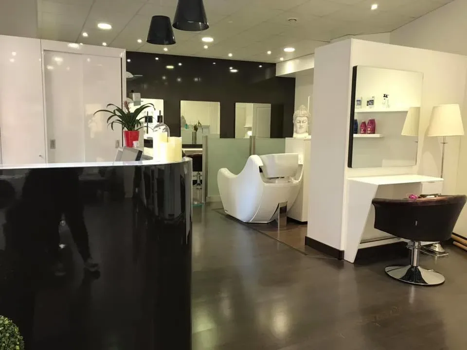 Le Salon Malvina - Coiffure Gaillac - Le Salon Malvina - Photo Galerie - OneBooking