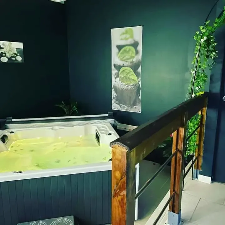 o bien etre massage et spa - Institut de beauté Nogaro - o bien etre massage et spa - Photo Galerie - OneBooking