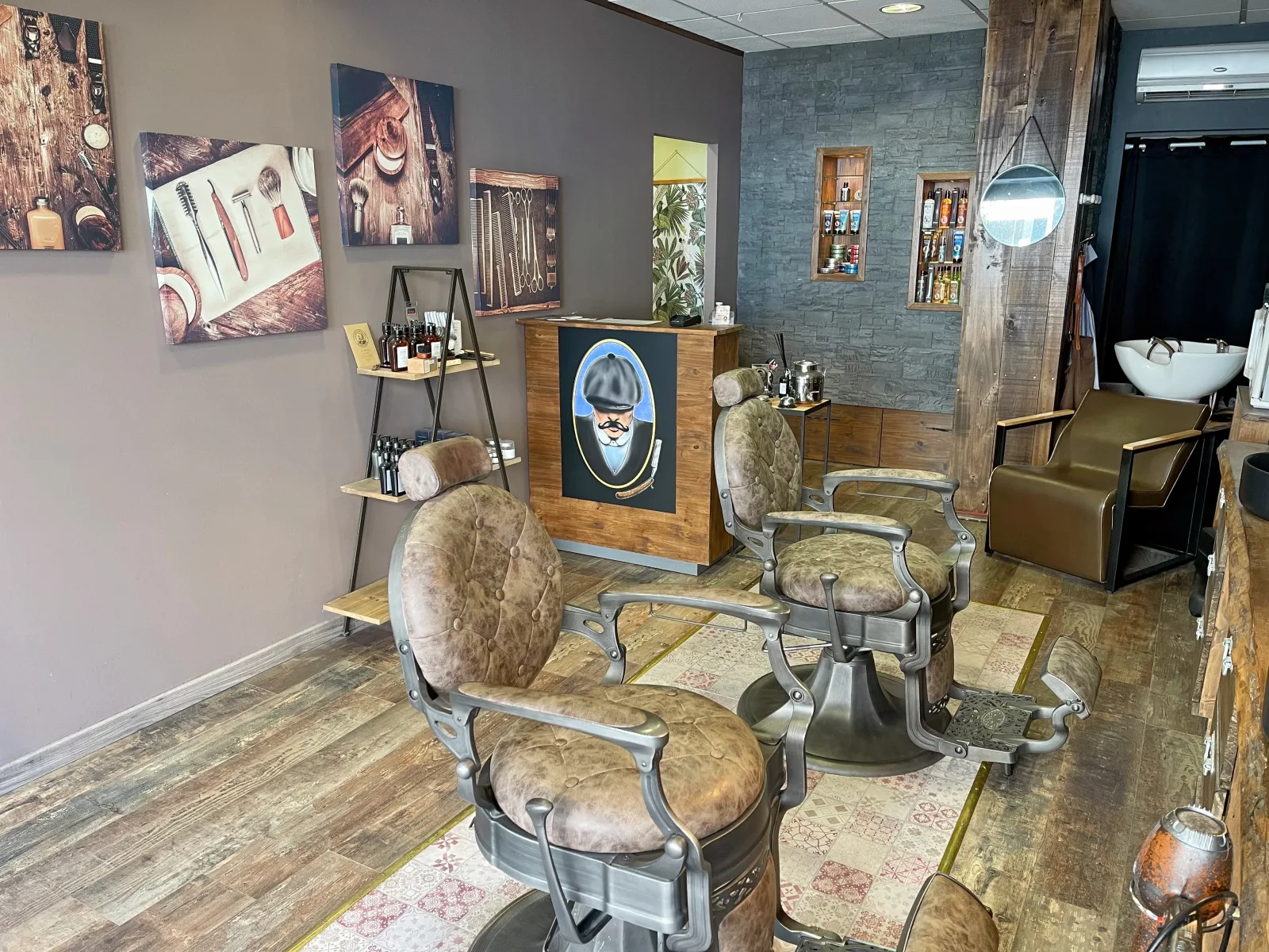 La Brigade des Barbus - Barbier Carmaux - La Brigade des Barbus - Photo Galerie - OneBooking