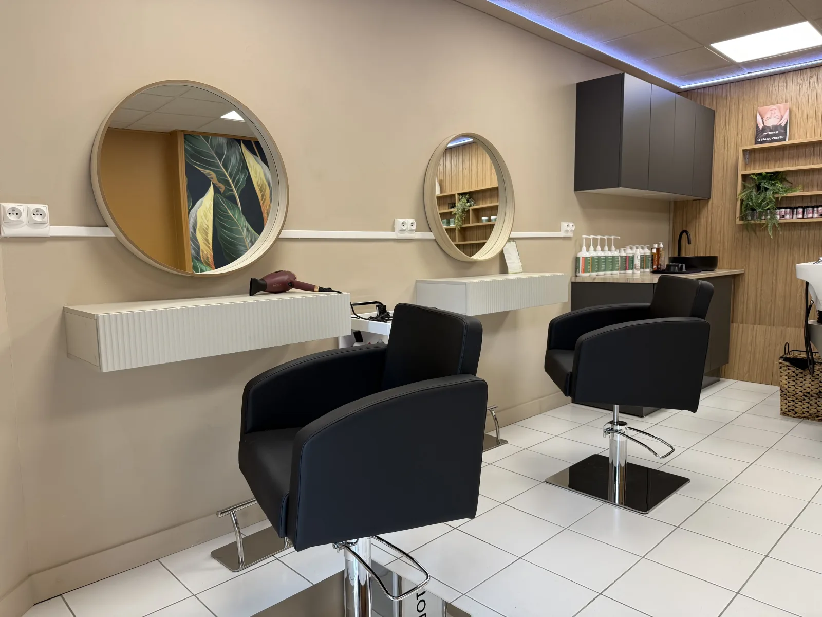 les 4 saisons - Coiffure Déville-lès-Rouen - les 4 saisons - Photo Galerie - OneBooking