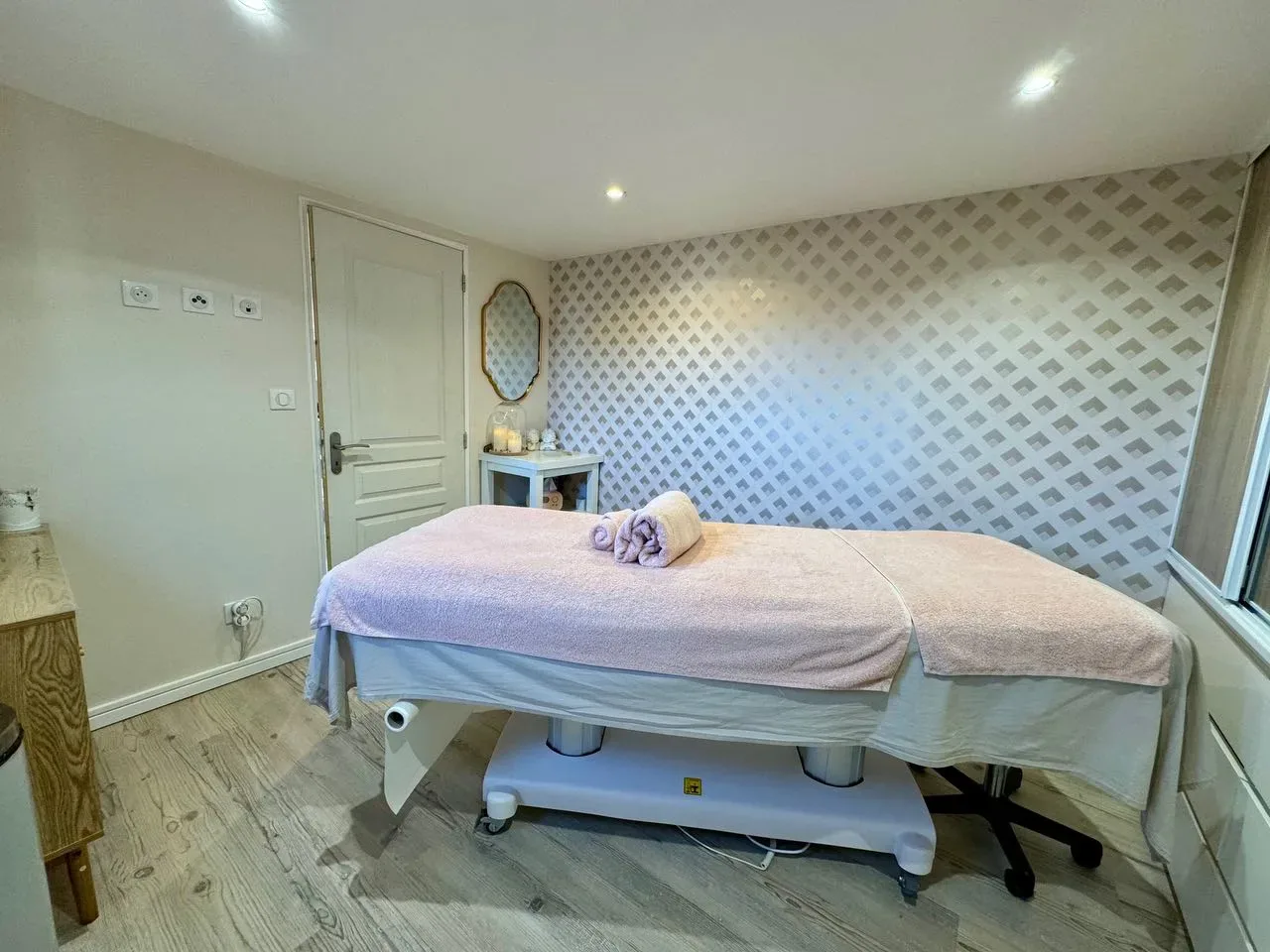 Le poudrier - Institut de beauté - Institut de beauté Breuillet - Le poudrier - Institut de beauté - Photo Galerie - OneBooking