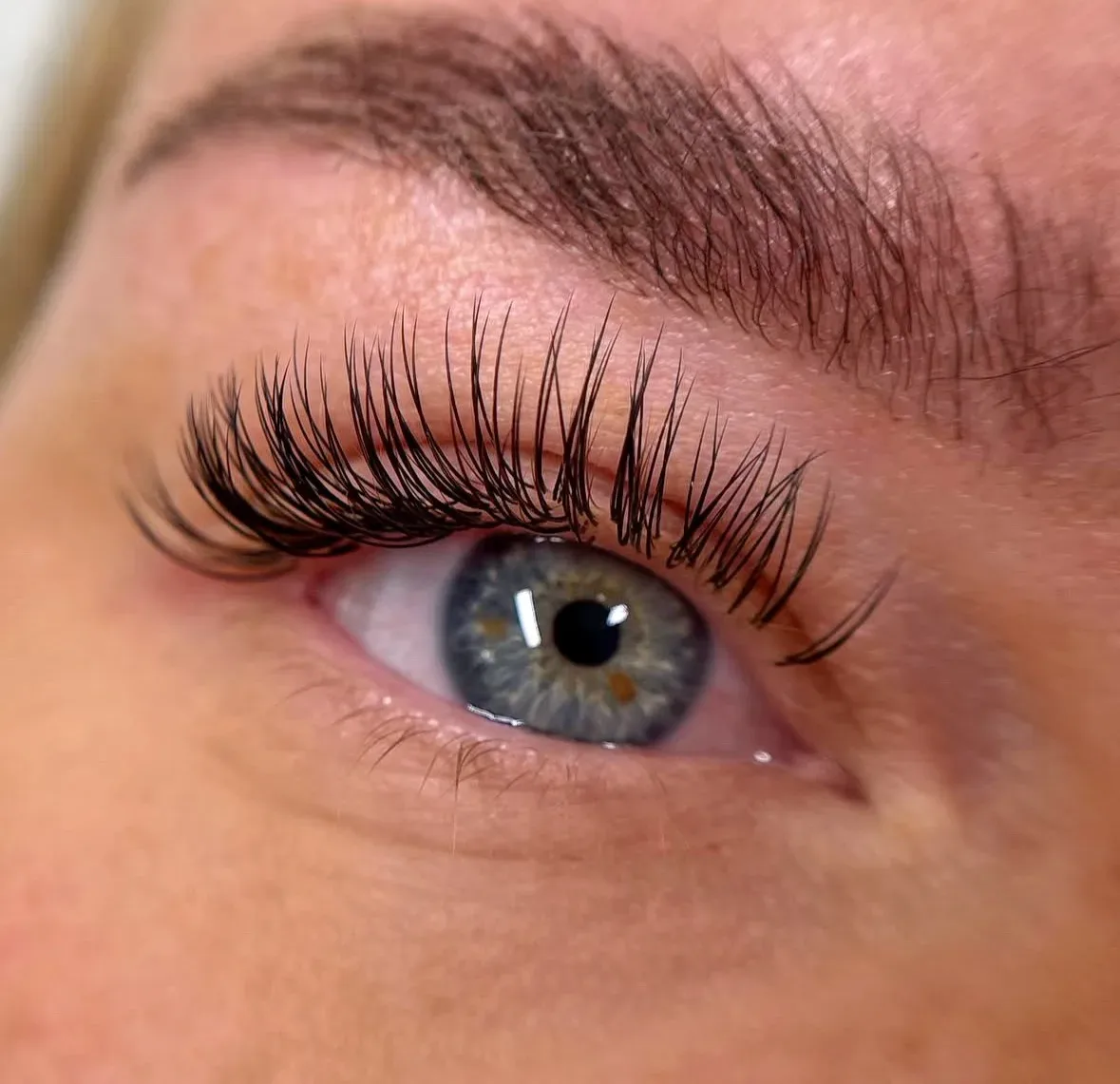 Zoe Aesthetic - Sourcils & cils Bonneville - Zoe Aesthetic - Photo Galerie - OneBooking