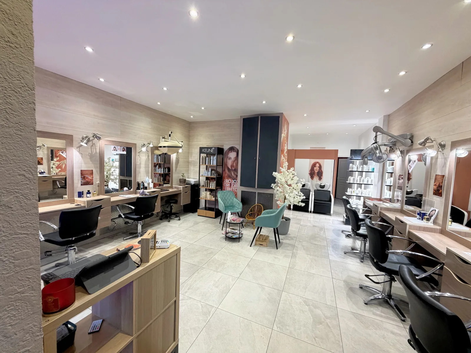 GALEA COIFFURE - Coiffure Plaisir - GALEA COIFFURE - Photo Galerie - OneBooking